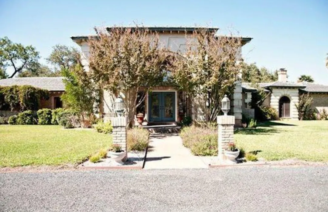 Live Oaks Bed And Breakfast-1